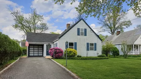 3 Iroquois Rd, Cranford, NJ 07016