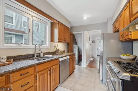 91 Davis Ave, Bloomfield, NJ 07003 photo 14