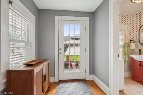 91 Davis Ave, Bloomfield, NJ 07003 photo 17