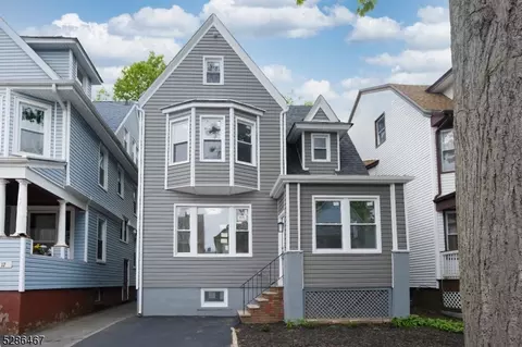 19 N 16th St, East Orange, NJ 07017