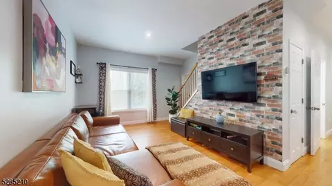 708 E Front St #2, Plainfield, NJ 07062 photo 4