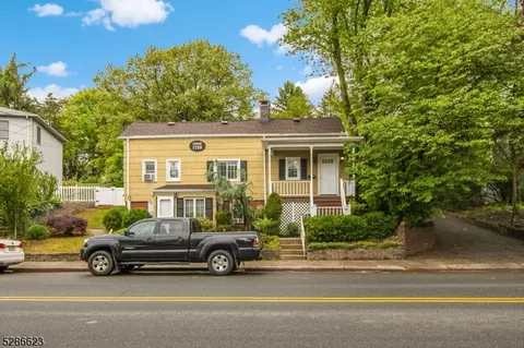 883 W Chestnut St, Union, NJ 07083