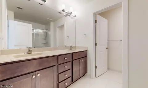 80 E Hartwick Dr, Skillman, NJ 08558 photo 18