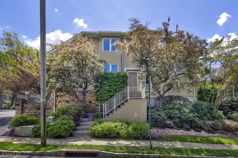 37 Clarken Dr, West Orange, NJ 07052