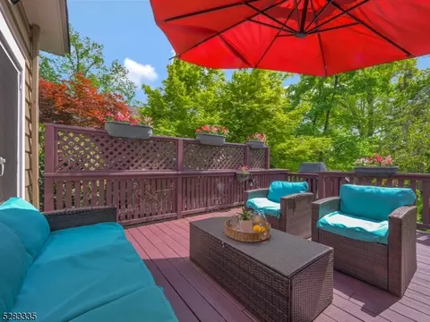 84 Elm St, Millburn, NJ 07041 photo 12