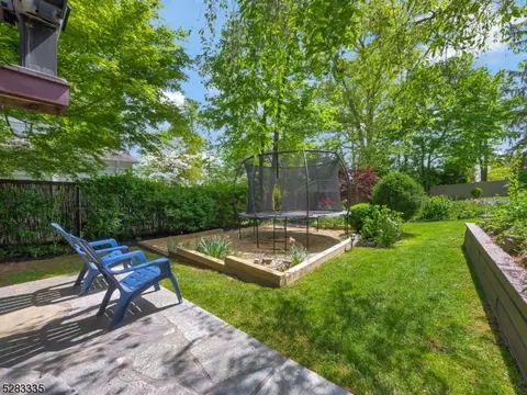 84 Elm St, Millburn, NJ 07041 photo 37