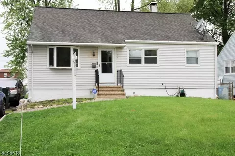 62 Drew Way, Woodbridge Twp, NJ 08830