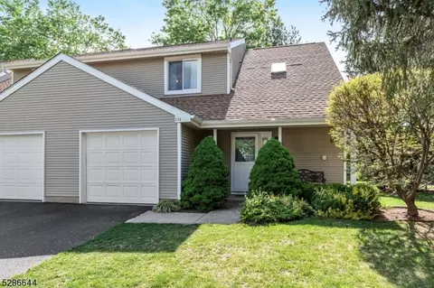 101 Winchester Way, Somerset, NJ 08873