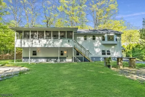 657 Indian Rd, Wayne, NJ 07470 photo 19