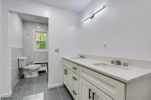 657 Indian Rd, Wayne, NJ 07470 photo 13