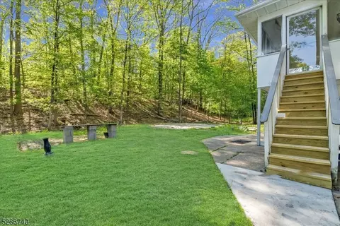 657 Indian Rd, Wayne, NJ 07470 photo 18
