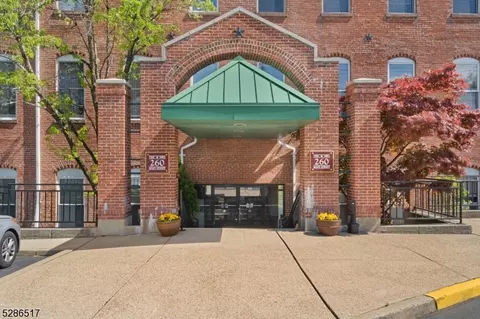 260 Main St #312, Little Falls, NJ 07424