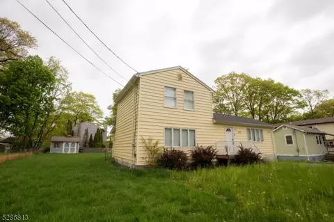 333 Tulsa Trl, Hopatcong, NJ 07843