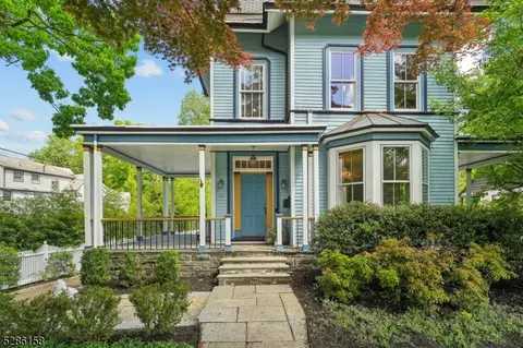 113 Harrison Ave, Montclair, NJ 07042