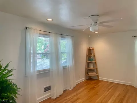 31 Deforest Ave, North Plainfield, NJ 07060 photo 21