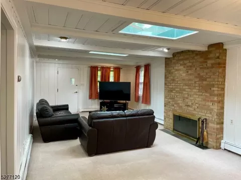 31 Deforest Ave, North Plainfield, NJ 07060 photo 9