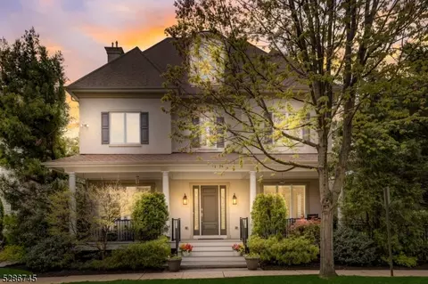1 Christopher Ct, Montclair, NJ 07042