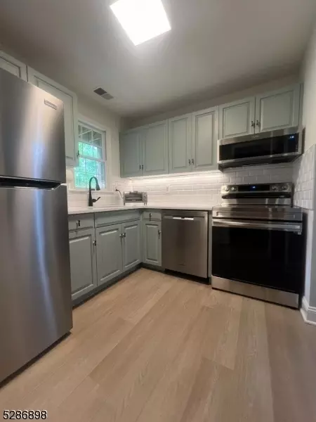 343 Potomac Dr #343, Basking Ridge, NJ 07920 photo 11