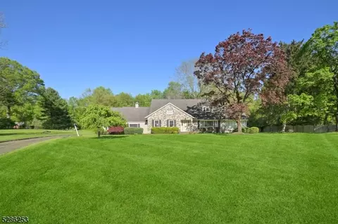 60 Loantaka Ln N, Morristown, NJ 07960