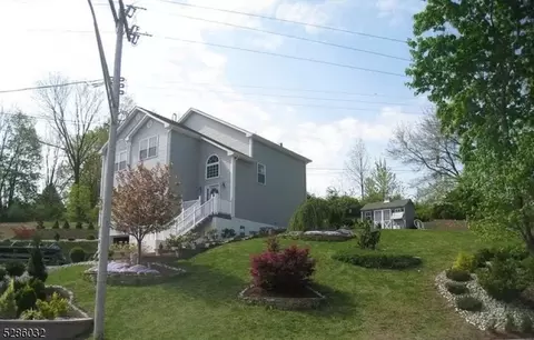 1 Main St, Lebanon, NJ 08833