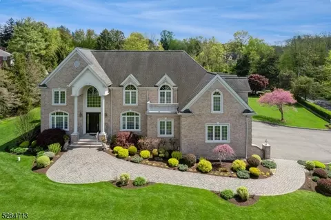 2 Cory Brook Rd, Warren, NJ 07059