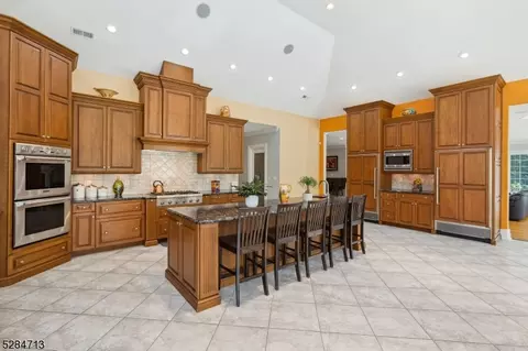 2 Cory Brook Rd, Warren, NJ 07059 photo 19