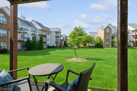 320 Plymouth Rd, North Brunswick Twp, NJ 08902