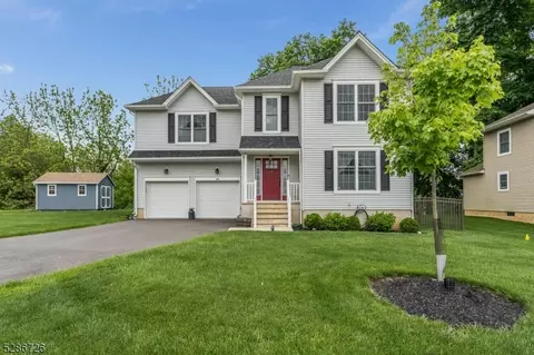 526 Parkwood, Phillipsburg, NJ 08865