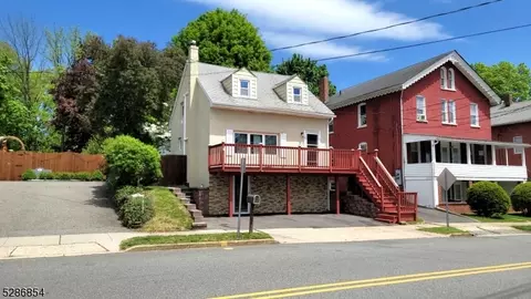 103 Franklin St, Hackettstown, NJ 07840