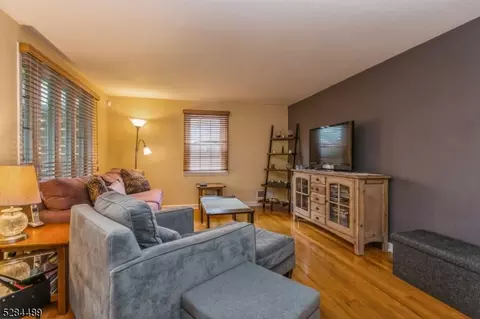 Living - 426 3rd St, Dunellen, NJ 08812 photo 1 of 2