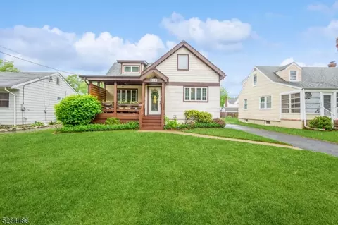 426 3rd St, Dunellen, NJ 08812