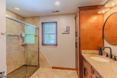 6 Ewing Dr, Flemington, NJ 08822 photo 25