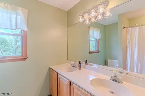 6 Ewing Dr, Flemington, NJ 08822 photo 24