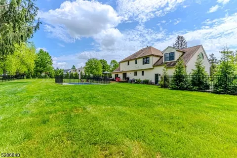 6 Ewing Dr, Flemington, NJ 08822 photo 11