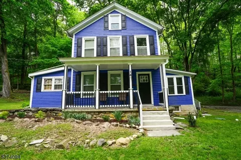 916 End Rd, Newton, NJ 07860
