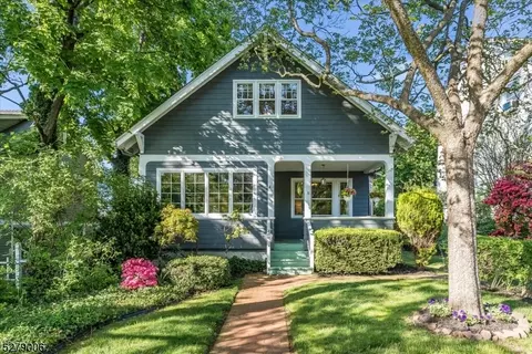 46 Daily St, Nutley, NJ 07110