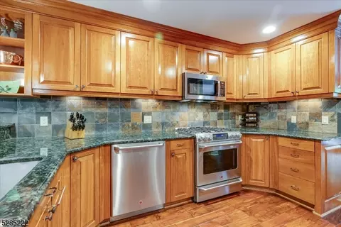 43 Easedale Rd #43, Wayne, NJ 07470 photo 6