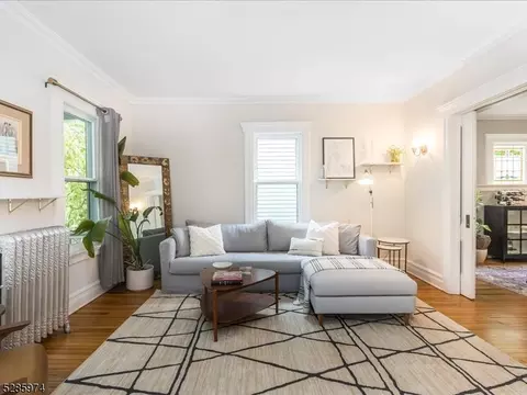 3 Dodd St, Montclair, NJ 07042 photo 8