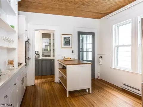 3 Dodd St, Montclair, NJ 07042 photo 14
