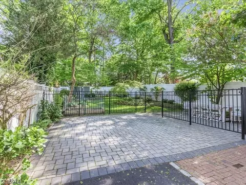 3 Dodd St, Montclair, NJ 07042 photo 33
