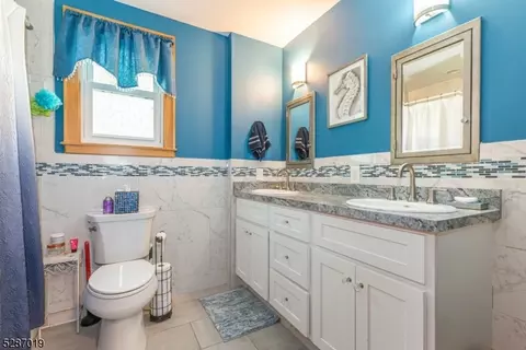 18 Hazel Ter, Nutley, NJ 07110 photo 16