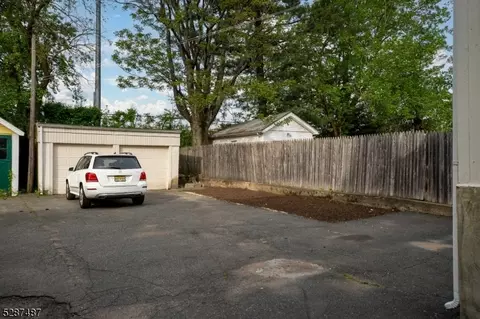 372 Jackson St, City Of Orange, NJ 07050 photo 26