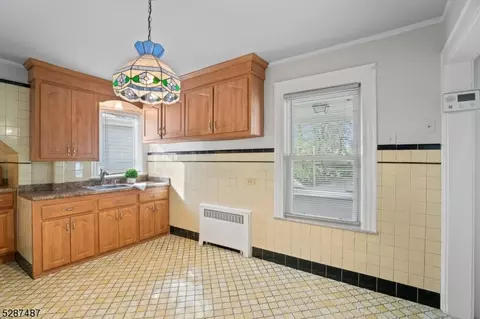 372 Jackson St, City Of Orange, NJ 07050 photo 18