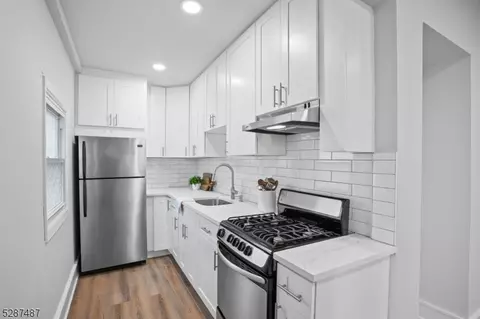 372 Jackson St, City Of Orange, NJ 07050 photo 6