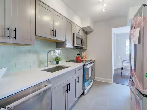 377 S Harrison St 5d #5D, East Orange, NJ 07018