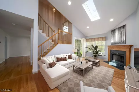 134 Butternut Dr, Wayne, NJ 07470 photo 12