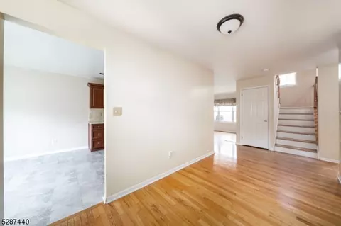 134 Butternut Dr, Wayne, NJ 07470 photo 2