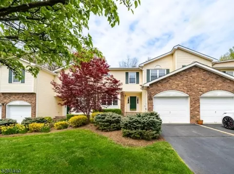 134 Butternut Dr, Wayne, NJ 07470