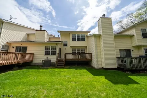 134 Butternut Dr, Wayne, NJ 07470 photo 28