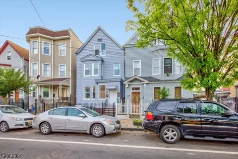 304 N 5th St, Newark, NJ 07107
